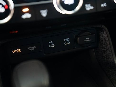 Certified 2025 Honda Civic Sport image 27