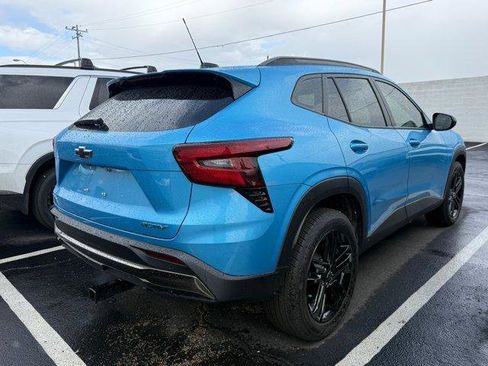 Used 2025 Chevrolet Trax ACTIV w/ Driver Confidence Package image 3