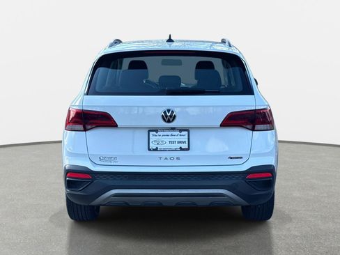 Certified 2022 Volkswagen Taos S image 6