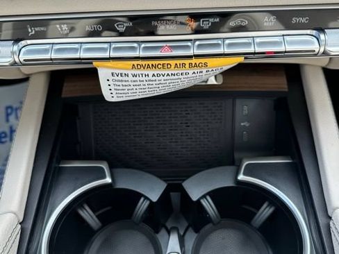 New 2026 Mercedes-Benz GLE 350 4MATIC image 34