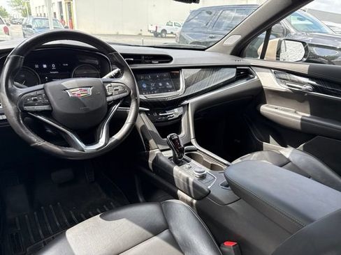 Used 2022 Cadillac XT6 Premium Luxury w/ Technology Package AWD/4WD image 14
