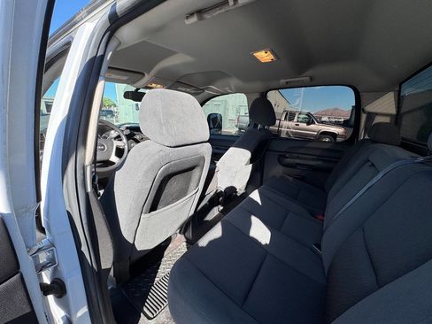 Used 2009 GMC Sierra 3500 SLE w/ Convenience Package image 21