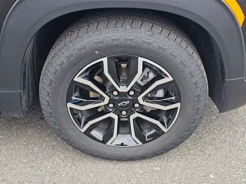 New 2025 Chevrolet TrailBlazer ACTIV w/ Convenience Package FWD image 33
