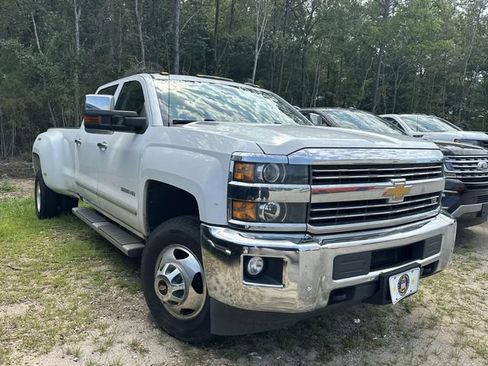 Used 2016 Chevrolet Silverado 3500 LTZ w/ Duramax Plus Package AWD/4WD image 10