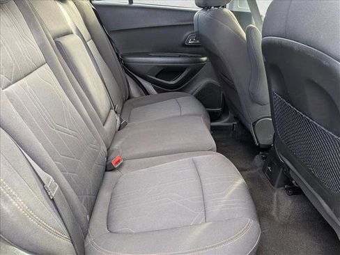 Used 2020 Chevrolet Trax LT w/ LPO, Protection Package image 18