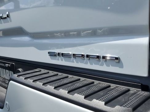 Used 2026 GMC Sierra 2500 Denali Ultimate AWD/4WD image 7
