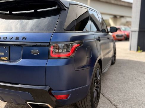 Used 2018 Land Rover Range Rover Sport HSE Dynamic image 9