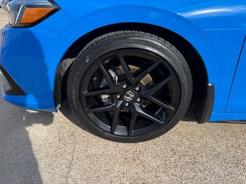Used 2022 Honda Civic Sport image 12