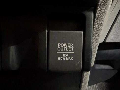 Used 2024 Honda Odyssey Touring image 18