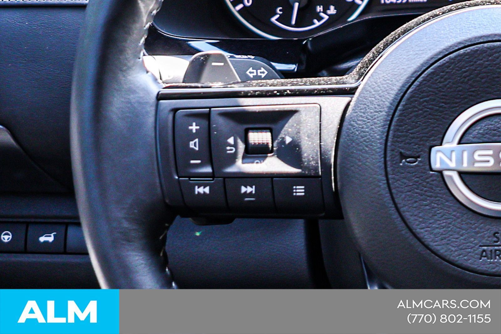 Used 2025 Nissan Pathfinder SL w/ Cargo Package FWD image 26