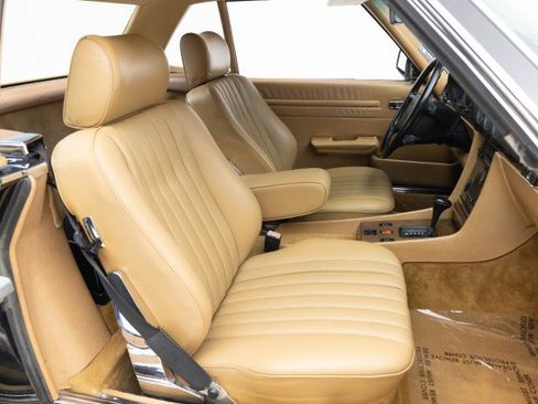 Used 1989 Mercedes-Benz 560 SL image 14