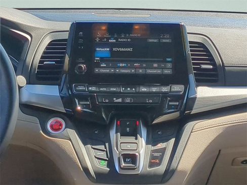 Used 2019 Honda Odyssey EX-L image 14