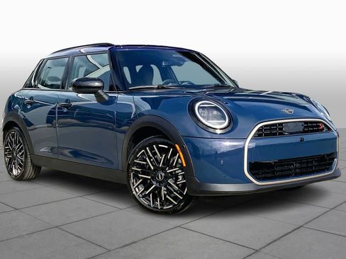 New 2026 MINI Cooper S image 2
