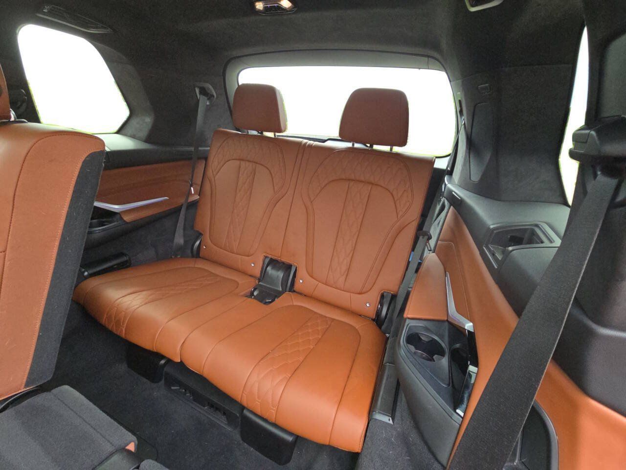 Used 2024 BMW X7 M60i w/ Executive Package AWD/4WD image 37