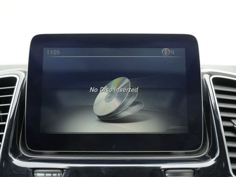 Used 2017 Mercedes-Benz GLS 450 4MATIC image 60