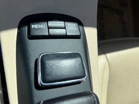 Used 2013 Lexus ES 350 w/ Luxury Pkg FWD image 33