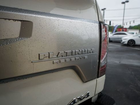 Used 2021 Nissan Titan Platinum Reserve w/ Moonroof Package image 13