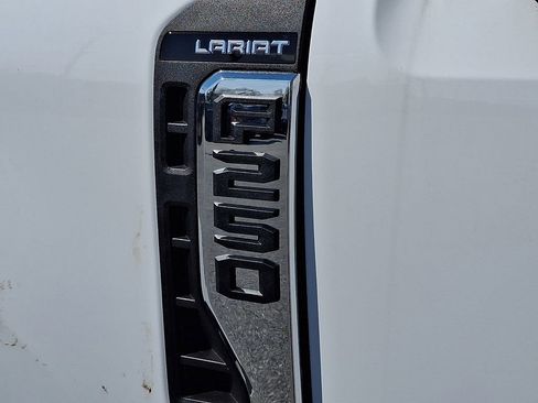 New 2026 Ford F250 Lariat image 13