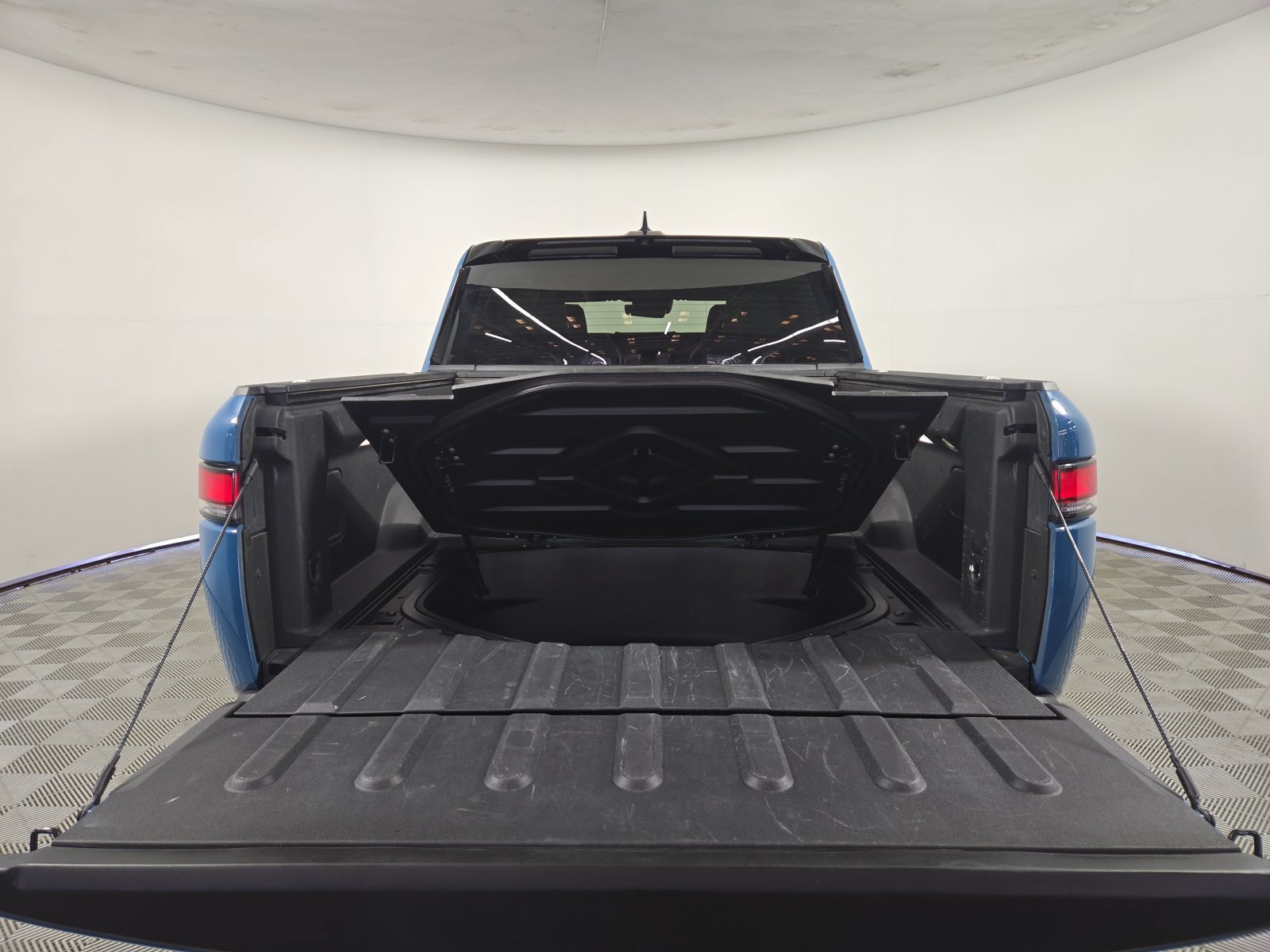 Used 2022 Rivian R1T Launch Edition AWD/4WD image 15