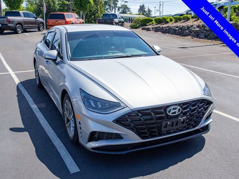Used 2023 Hyundai Sonata SEL FWD image 1