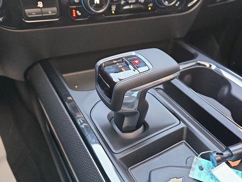 Used 2023 Chevrolet Silverado 1500 ZR2 w/ Technology Package image 26