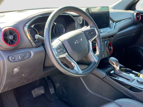 Used 2023 Chevrolet Blazer RS image 9