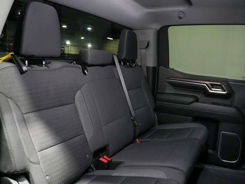 Used 2023 Chevrolet Silverado 1500 LT w/ Protection Package AWD/4WD image 18