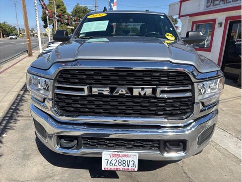 Used 2022 RAM 2500 Big Horn AWD/4WD image 11