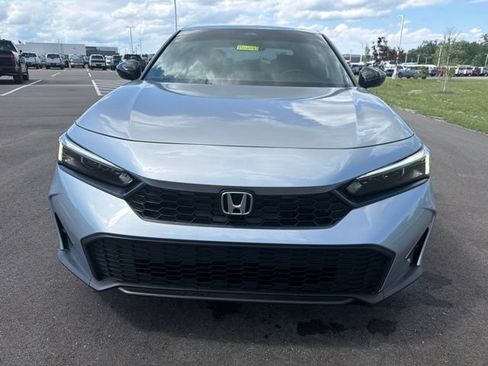 Used 2025 Honda Civic Sport image 3