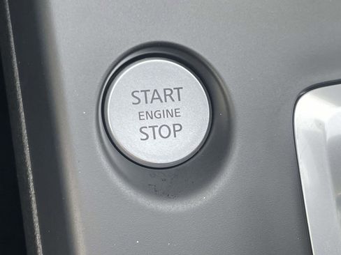 Used 2025 INFINITI QX50 Pure image 7