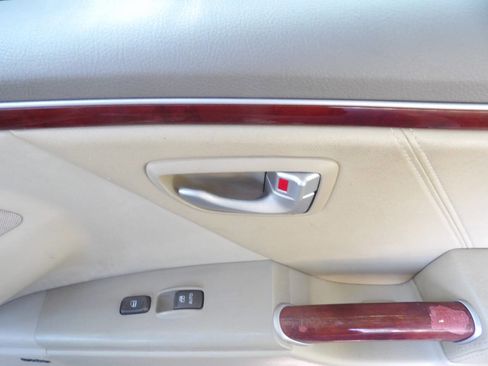 Used 2008 Hyundai Azera Limited image 28