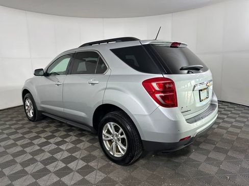 Used 2017 Chevrolet Equinox LT w/ Convenience Package image 5
