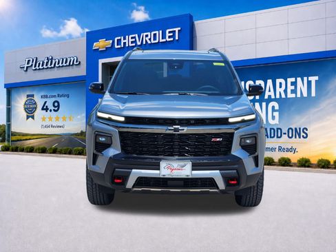 New 2026 Chevrolet Traverse Z71 w/ Driver Confidence Package AWD/4WD image 8