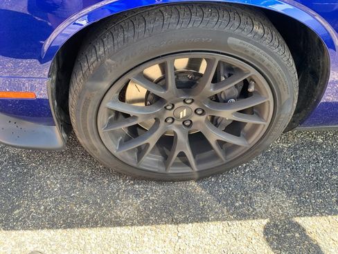 Used 2019 Dodge Challenger R/T Scat Pack w/ Dynamics Package RWD image 6