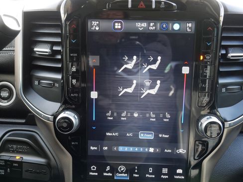 Used 2024 RAM 2500 Laramie image 23