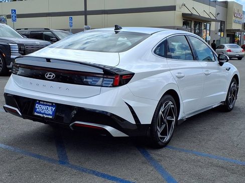 New 2026 Hyundai Sonata SEL FWD image 4