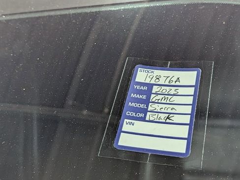 Used 2023 GMC Sierra 3500 Denali w/ Denali Ultimate Package image 34