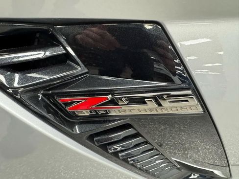Used 2018 Chevrolet Corvette Z06 RWD image 28