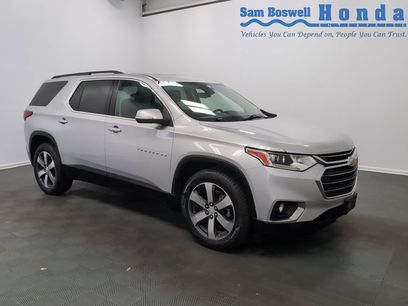Used 2021 Chevrolet Traverse LT w/ LT Premium Package