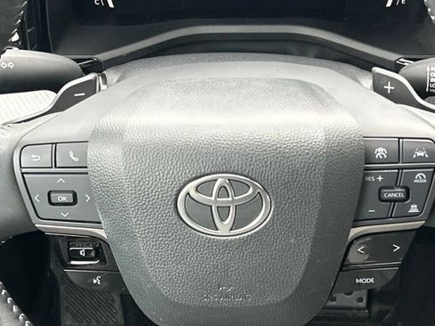 Used 2025 Toyota Camry SE w/ Multimedia Upgrade Package AWD/4WD image 54