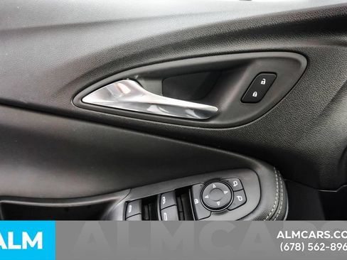 Used 2025 Buick Encore GX Preferred FWD image 48