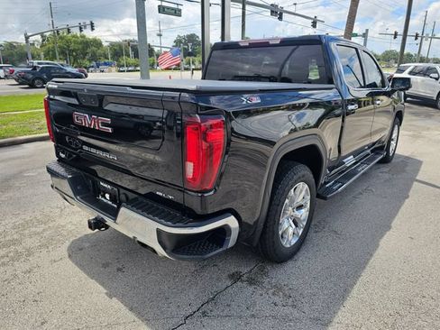 Used 2021 GMC Sierra 1500 SLT w/ X31 Off-Road Package AWD/4WD image 5