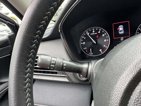 Certified 2025 Subaru Legacy Premium AWD/4WD image 26