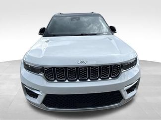 Used 2023 Jeep Grand Cherokee Summit AWD/4WD video 2
