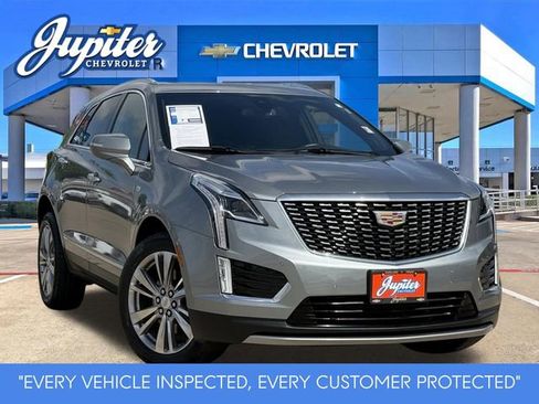 Used 2024 Cadillac XT5 Premium Luxury image 1