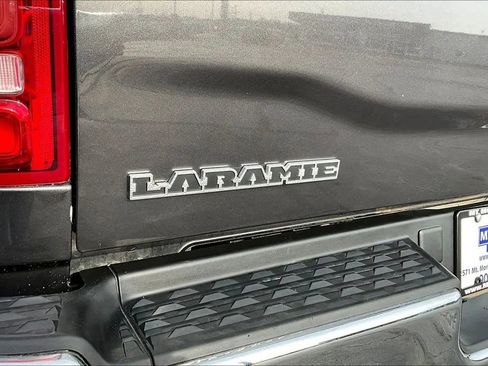 Used 2022 RAM 2500 Laramie AWD/4WD image 25