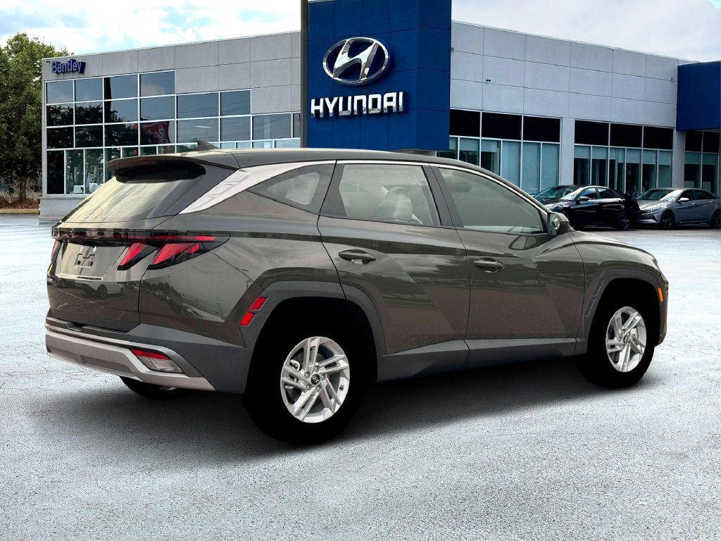 New 2026 Hyundai Tucson SE FWD image 10