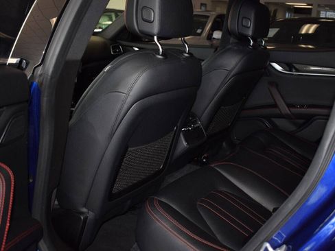 Used 2016 Maserati Ghibli S RWD image 25