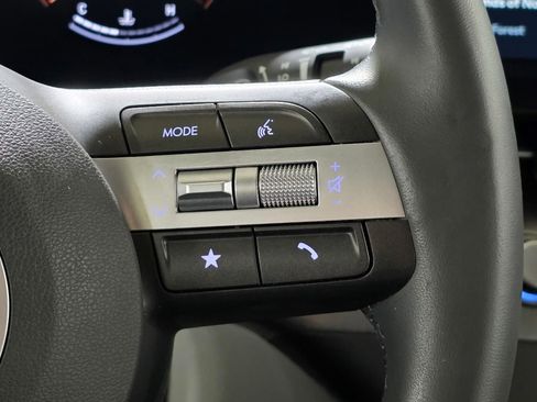 Used 2024 Hyundai Kona SEL FWD image 32