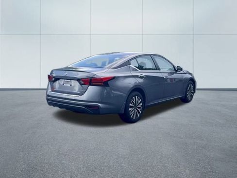 Certified 2023 Nissan Altima 2.5 SV image 15